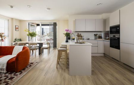 3 bedroom apartment to rent - Photo 3