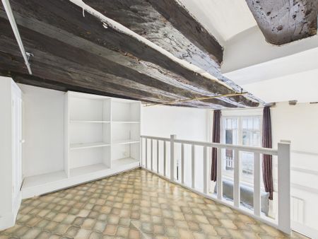 Bail code civil - Studio avec mezzanine en rez-de-chaussée - Photo 2
