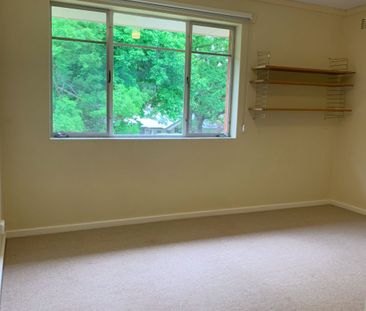 5 Jansz Crescent, Griffith - Photo 3