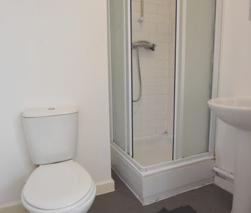 1 Bedroom Apartment - Photo 6