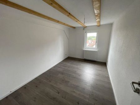 Moderne 3,5-Zimmer Wohnung in ruhiger Lage von Tuningen - Foto 3