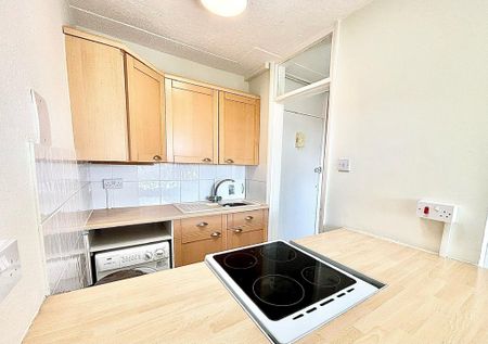 1 bedroom flat to rent - Photo 4