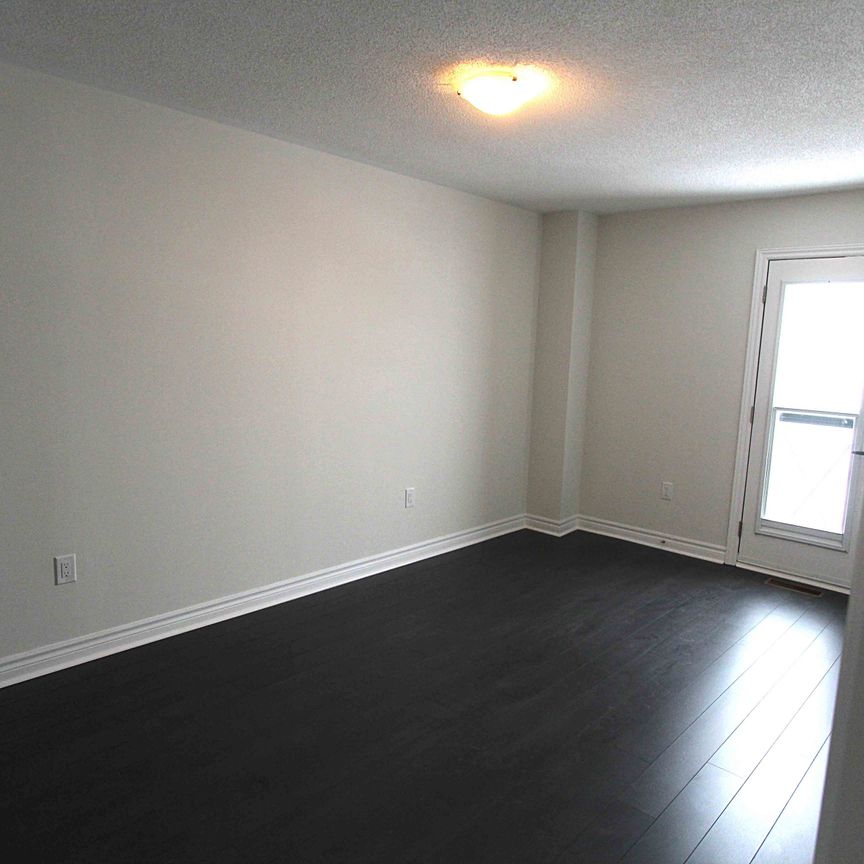 For Lease - 3905 Major Mackenzie Drive Unit# 229, Vaughan, Ontario - Photo 1