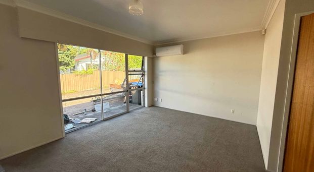 Round about Royal Oak... - Photo 1