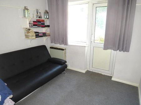 KingsmereClose, BIRMINGHAM - Photo 2