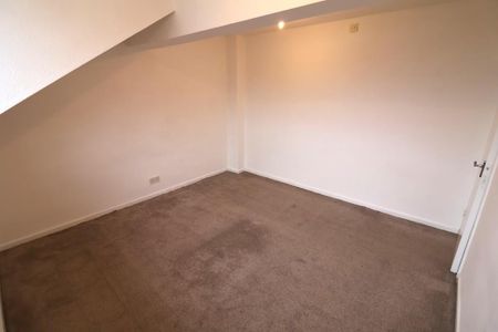 2 bedroom maisonette to rent - Photo 5