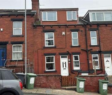 Woodside Avenue, Kirkstall, LS4 - Photo 1