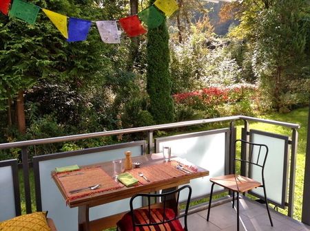 APPARTEMENT 41/2 PIÈCES À ZURICH - DISTRICT 11 ALLENMOOS, MEUBLÉ, TEMPORAIRE - Photo 2