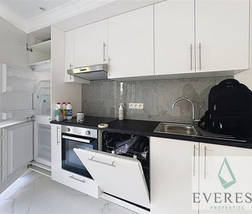 Entre le quartier de l’ULB et la place Flagey avec Très beau studio... - Photo 1