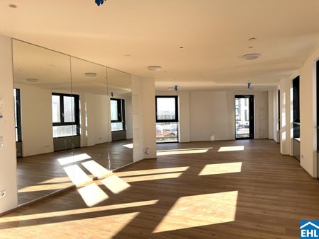 Perfekt für WG`s – 3 getrennte Zimmer und großzügige Loggia - Photo 2