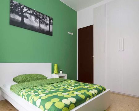 Viale Nazario Sauro, Milan, Lombardy 20124 - Photo 2