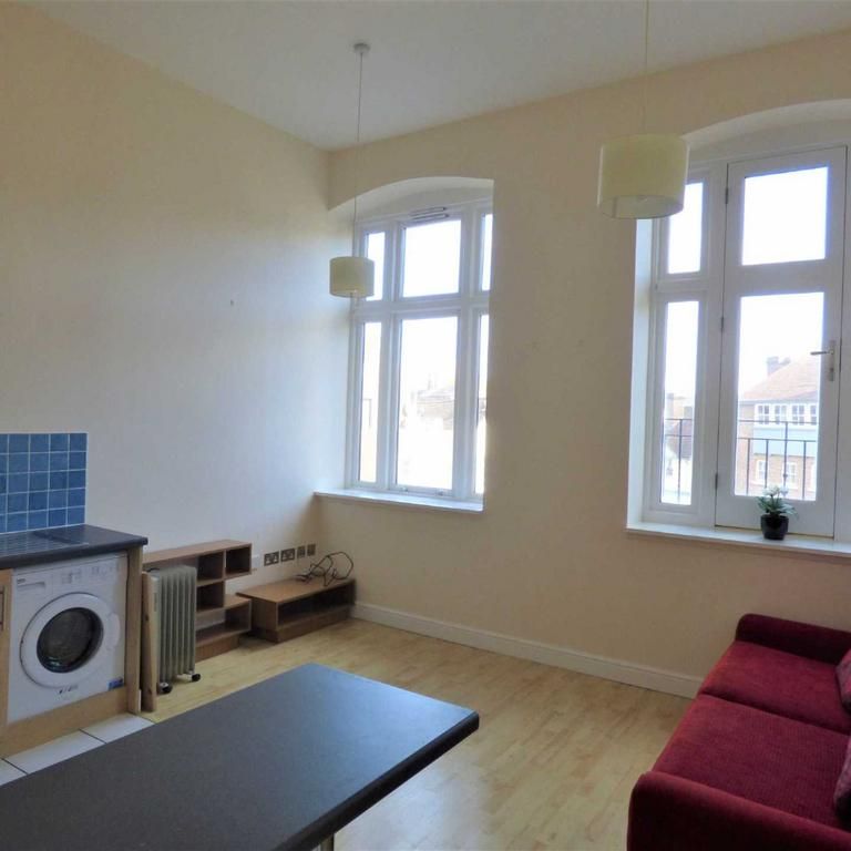 1 bedroom apartment to rent - Photo 1