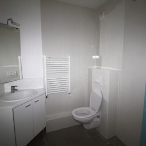 Location Appartement 1 pièce 17m² VENISSIEUX 69200 - Photo 2
