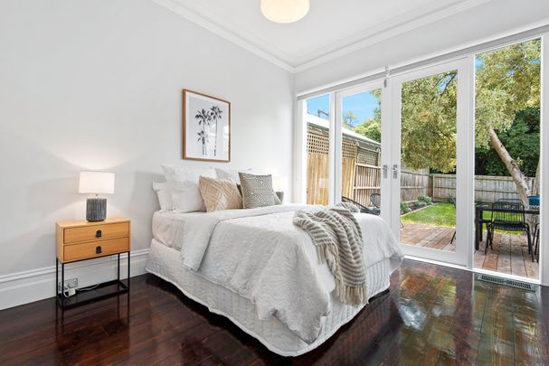 5 Warburton Road, Camberwell - Photo 1