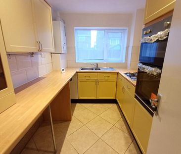 3 bedroom terraced house to rent - Photo 5