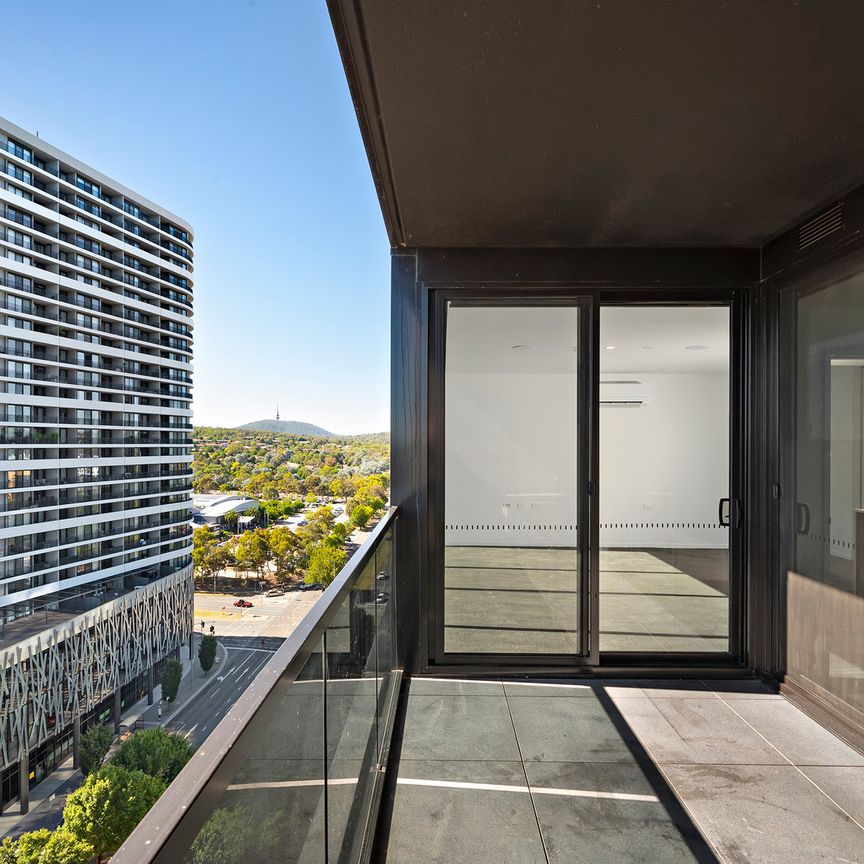 The perfect 1 bedroom apartment in Belconnen - Photo 1