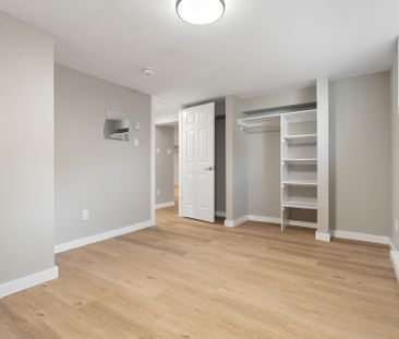 For Lease - 948 Parkhurst Boulevard Unit# B, McKellar Heights - Gla... - Photo 6