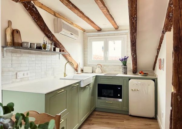 Calle del Infante, Madrid, Community of Madrid 28014