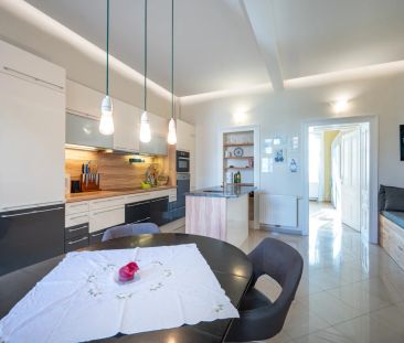 EDEL EINGERICHTETE 3 ZIMMER WOHNUNG NAHE AUMANNPLATZ - Photo 3