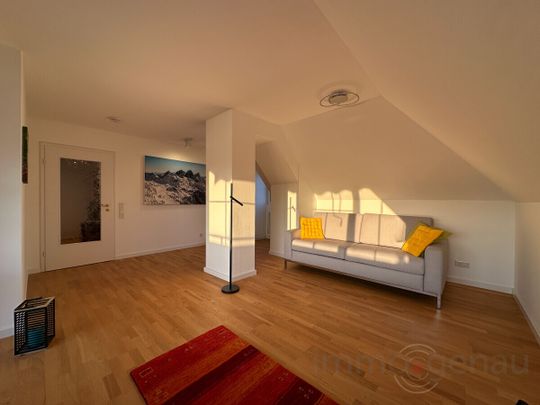 Atmosphärische, neuwertige 2,5-Zi.-Dachterrassen-Wohnung mit dezentem Bergblick ... - Photo 1