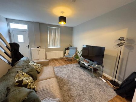 41 Fortuna Street, Donegall Road, Belfast, BT12 5PL - Photo 2