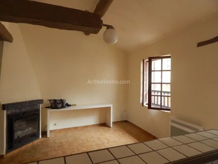 Location Appartement 3 pièces 49 m2 à Aups - Photo 2