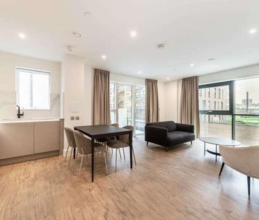 Uncle Colindale, Edgware, NW9 - Photo 2