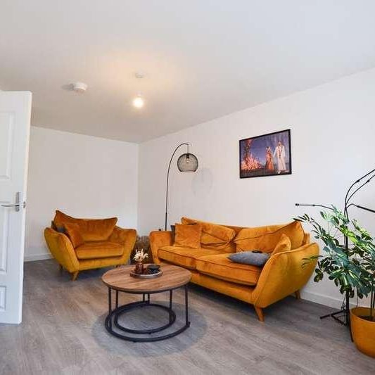 Cypress Point Grove, Dinnington, Newcastle Upon Tyne, NE13 - Photo 1