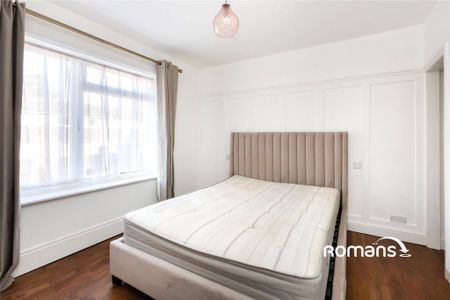 2 bedroom semi-detached house to rent - Photo 4