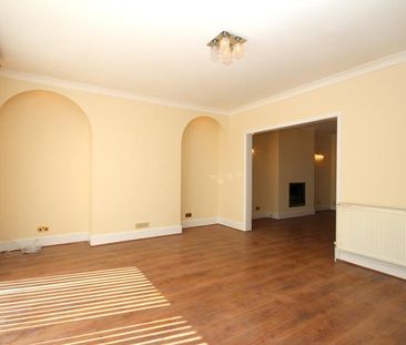 4 bedroom semi-detached house to rent - Photo 1