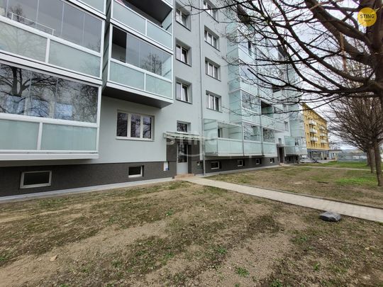 Byt 1+kk k pronájmu, Ostrava / Poruba, ulice Francouzská - Photo 1