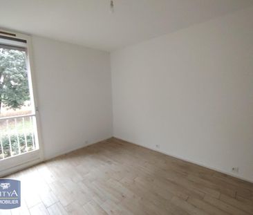 Location Appartement 3 pièces 77m² CENON 33150 - Photo 4