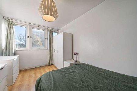 Rowley Gardens, London, N4 - Photo 5