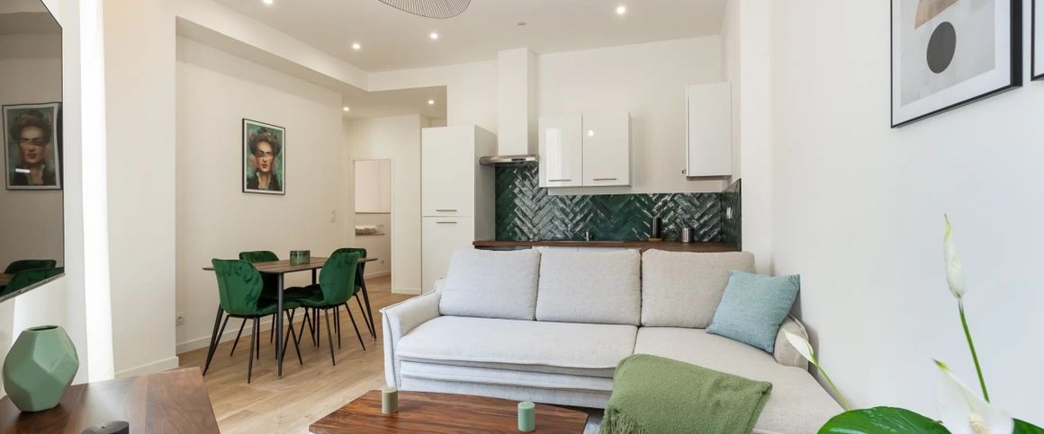 À LOUER – MARSEILLE 2ème (13002) T3 MEUBLÉ – 55 m² - Photo 1