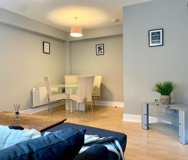 2 bedroom flat to rent - Photo 5