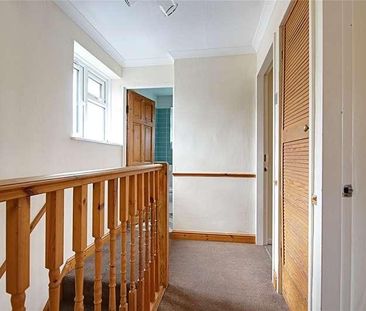 Pentrich Avenue, Enfield, EN1 - Photo 6