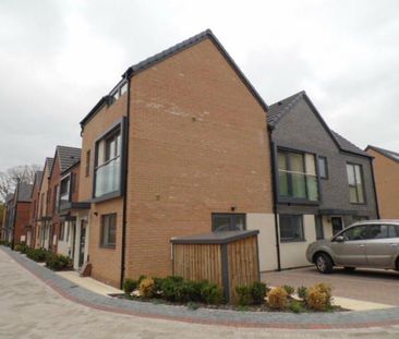 2 bedroom semi-detached house to rent - Photo 2