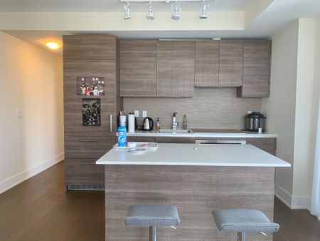 For Lease - 200 Bloor Street Unit# 2204, Toronto, Ontario - Photo 3