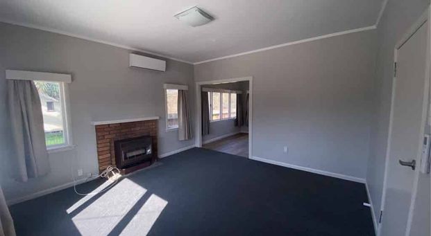 Renovated Cottage - Photo 1