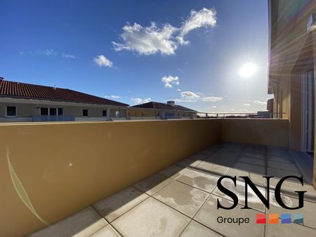 T2 AVEC BALCON ET PARKING - Photo 4