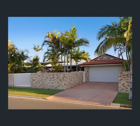 14 Birubi St, Minyama, Qld 4575 - Photo 2