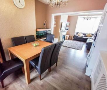 3 bedroom terraced house to rent - Photo 3