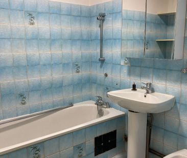 Location Appartement 4 pièces 76m² - Photo 4