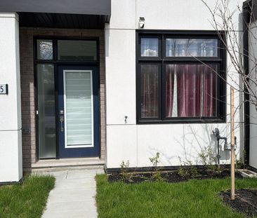 For Lease - 195 Monarch Avenue, Ajax, Ontario - Photo 4