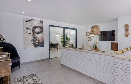 Luxury Villa for rent in Nueva Andalucia, Andalusia - Photo 5