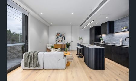 102/2a Emma Street, Caulfield South VIC 3162 - Apartment For Rent | Domain - Photo 5