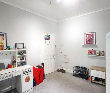 Crescent Road, London, E18 - Photo 6