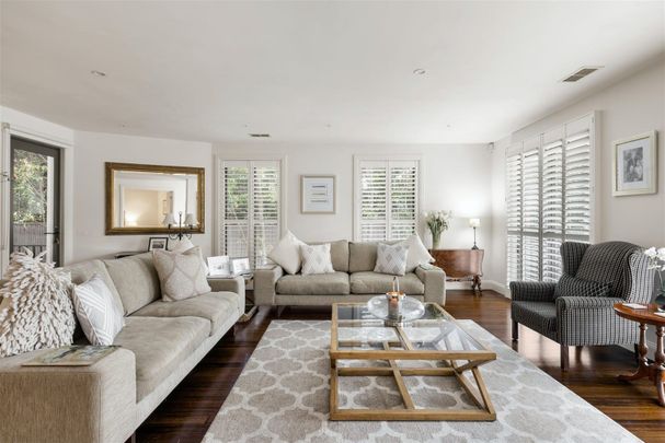 100 Well Street, Brighton VIC 3186 - House For Rent | Domain - Photo 1