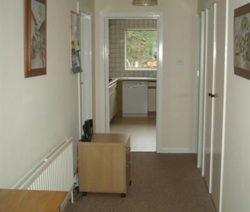 4 bedroom detached house to rent - Photo 6