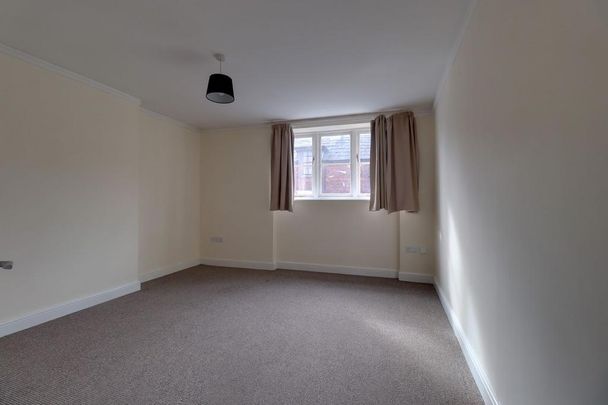 1 bedroom property to rent - Photo 1